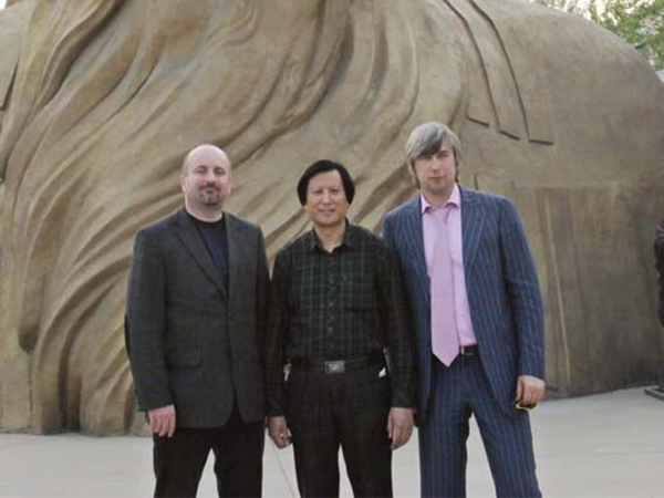 烏克蘭基輔州沃斯霍諾德市議長亞歷山大·尤里耶維奇、“基輔發(fā)展”總統(tǒng)慈善基金會主席阿列克·根納季耶維奇與傅紹相總經(jīng)理