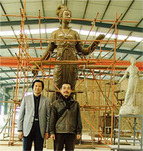 中央美術(shù)學(xué)院造型藝術(shù)學(xué)院院長、知名雕塑家隋建國教授和傅紹相總經(jīng)理